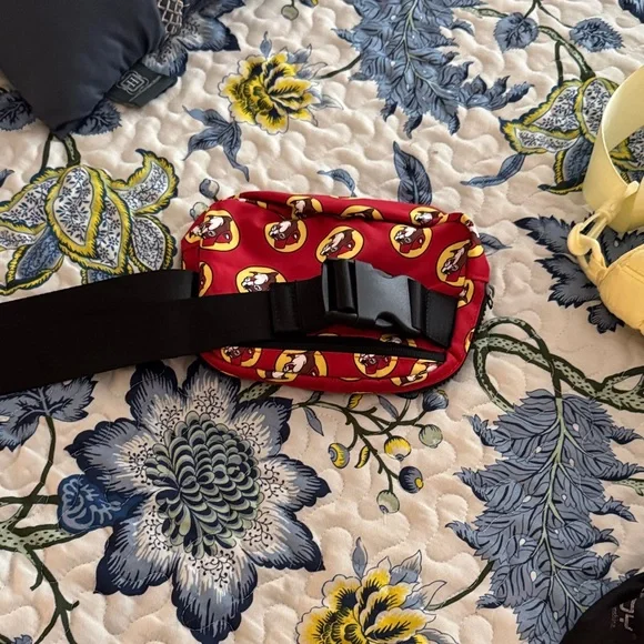 Bucc-ees belt bag - Picture 3 of 6